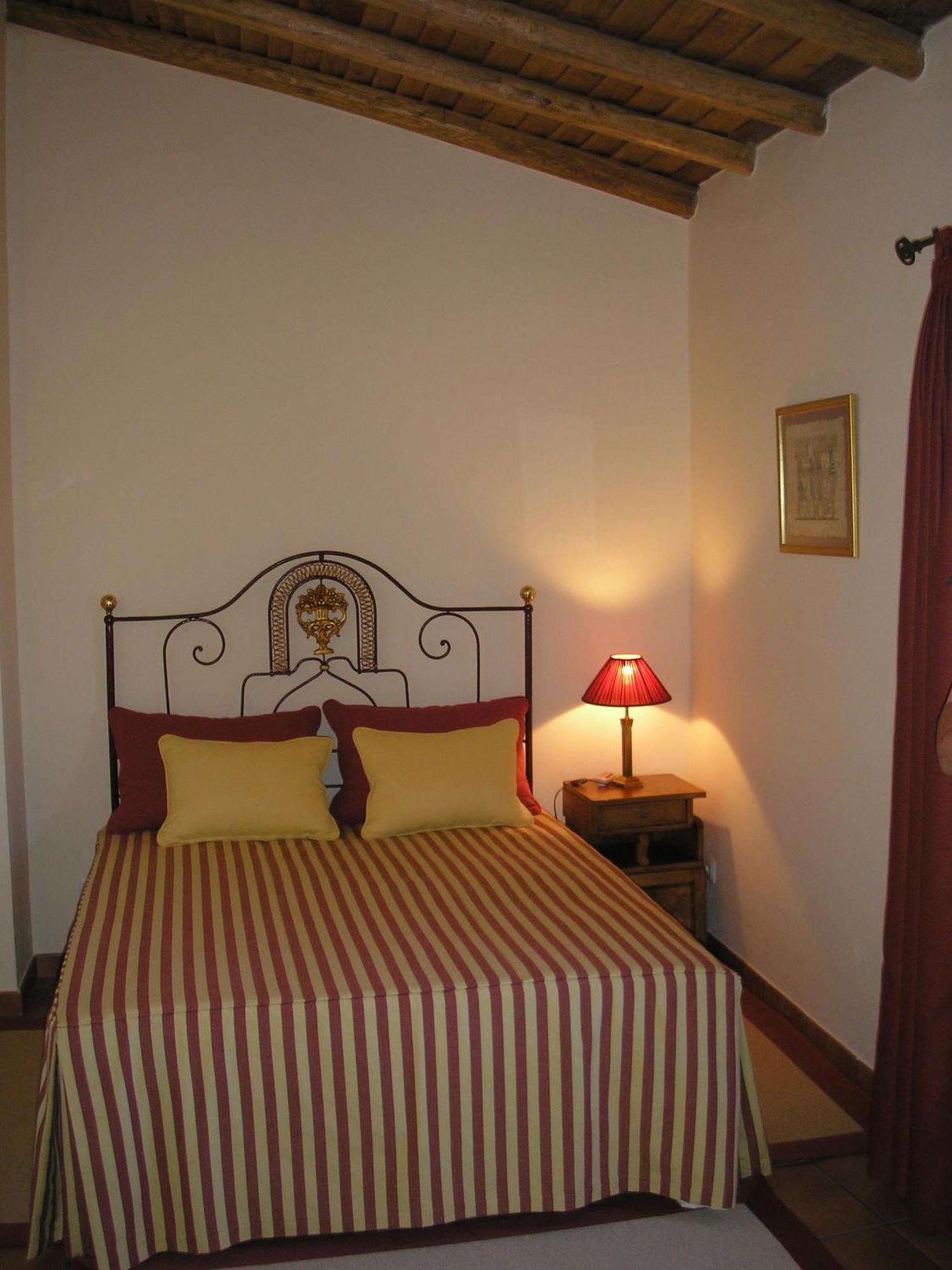 Affittacamere Casa Da Silveirinha Marvão Esterno foto